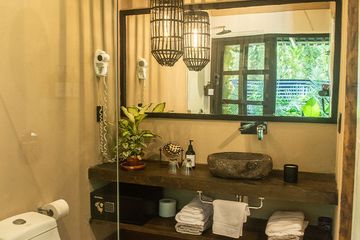 Kañik Apart Hotel Deluxezimmer Badezimmer
