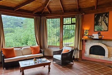 Finca Paraiso Deluxebungalow Kamin