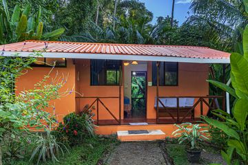 Las Caletas Lodge Standardzimmer Rana