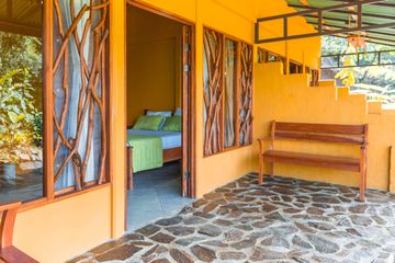 La Tigra Rainforest Lodge Standardzimmer