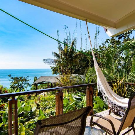 Blick auf den Balkon des Standardzimmer Luxus im Ferienhaus Tulemar Resort